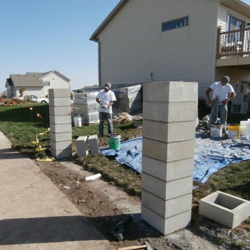 Masonry privacy wall